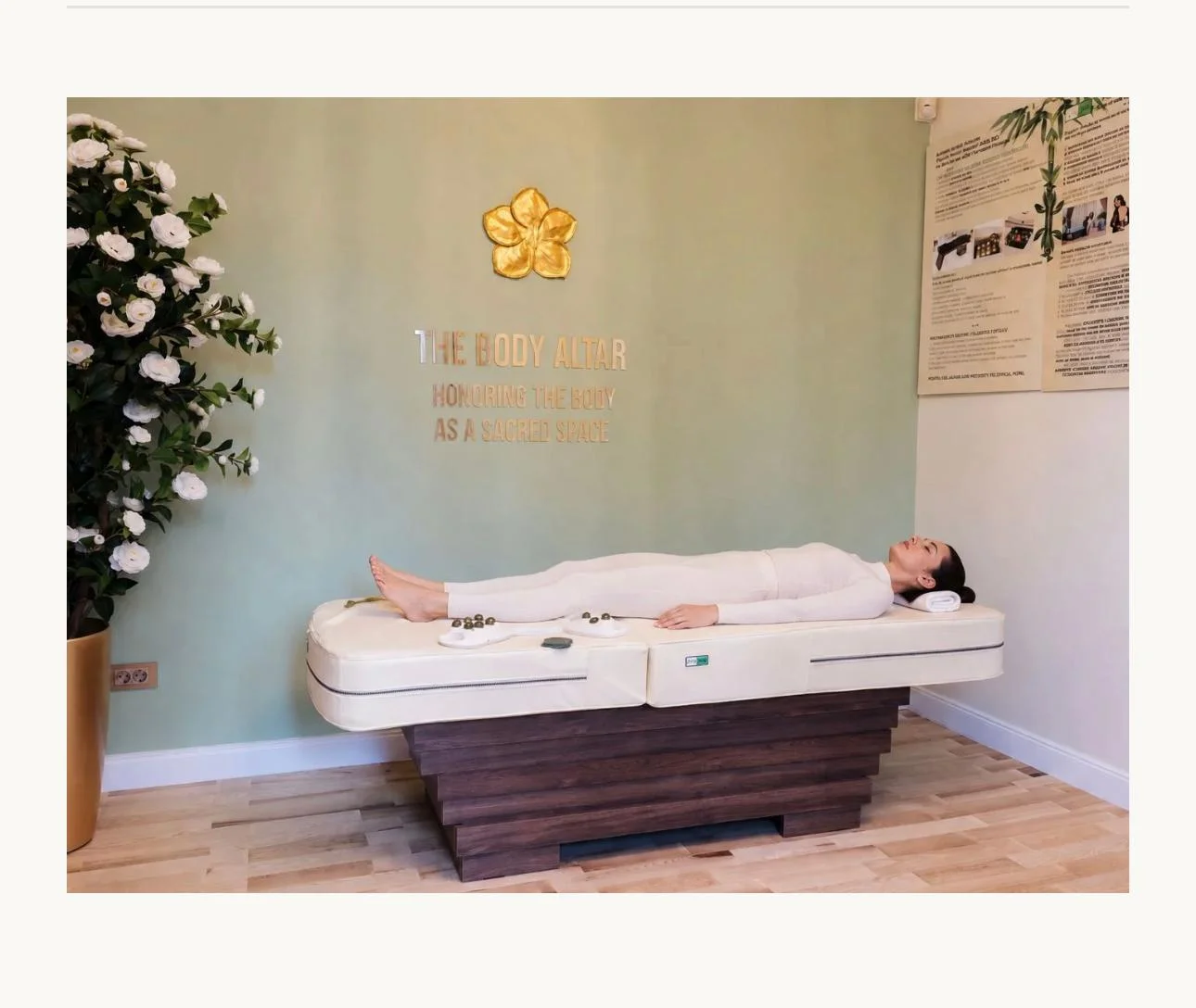 Aya Healing Jade Bed Room